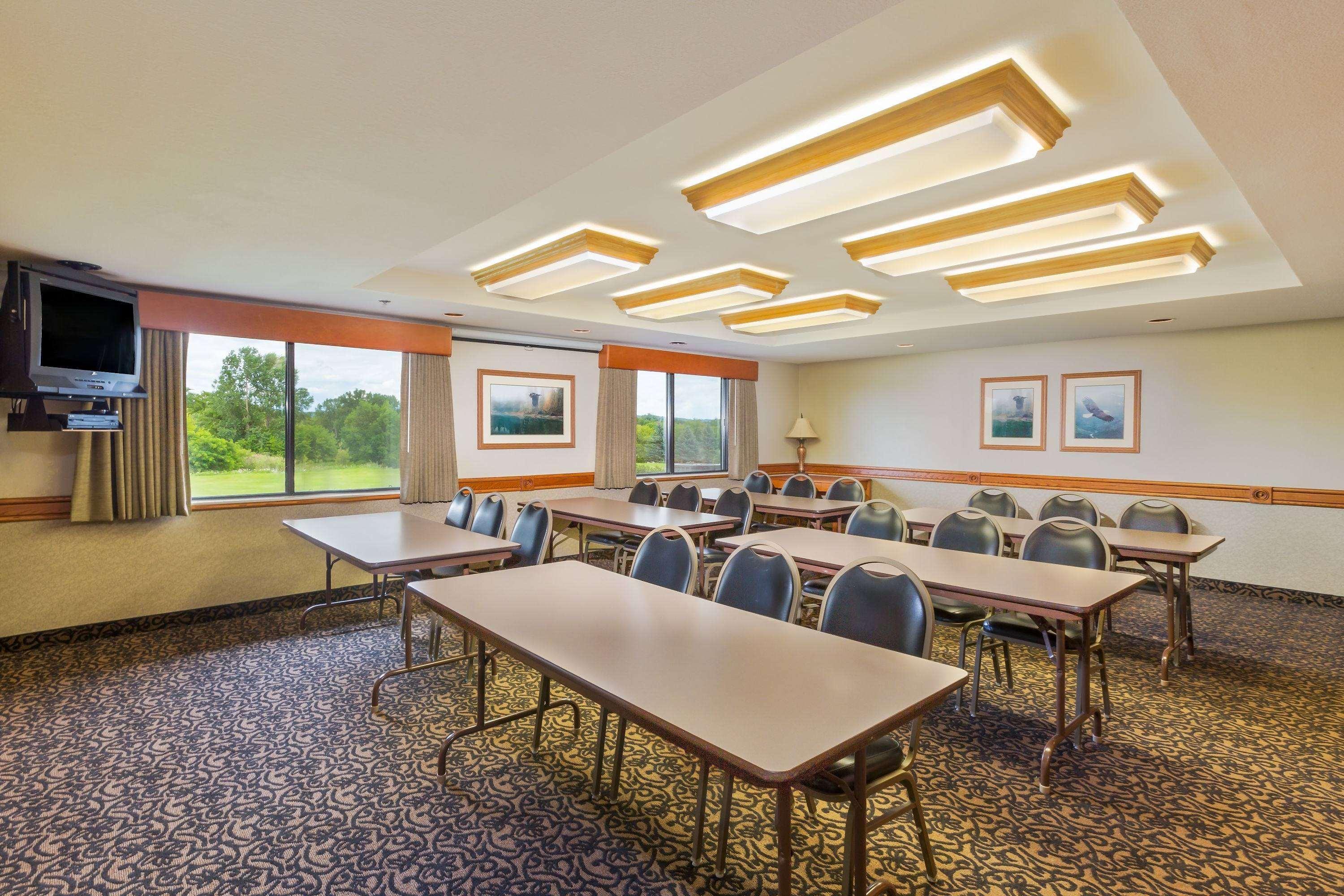 Americinn By Wyndham Wabasha Экстерьер фото